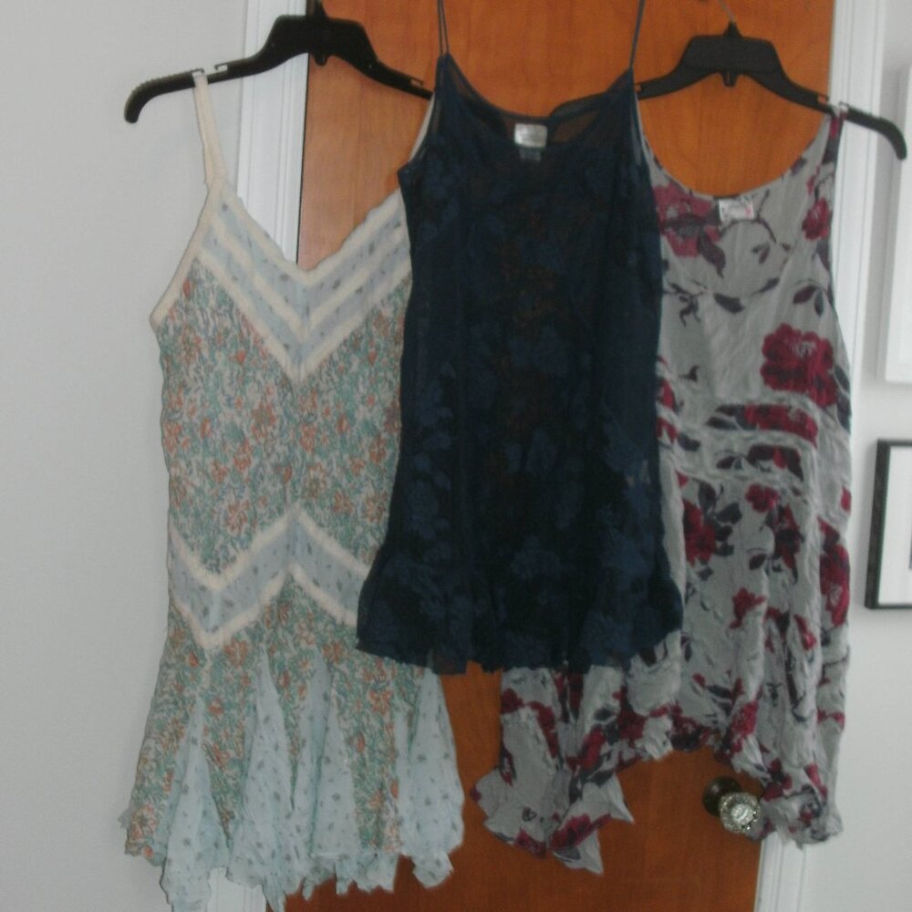 Three FREE PEOPLE Intimately Tops Romantic Floral Lace Blue Gray Ivory Navy  ~ M